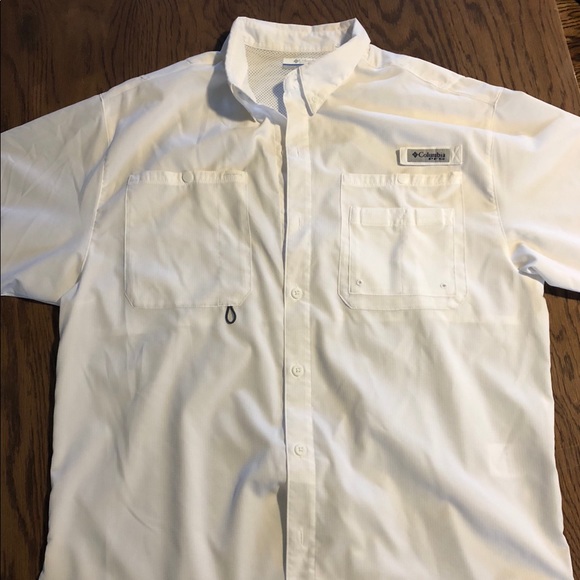 Columbia Other - White Columbia PFG. Size medium